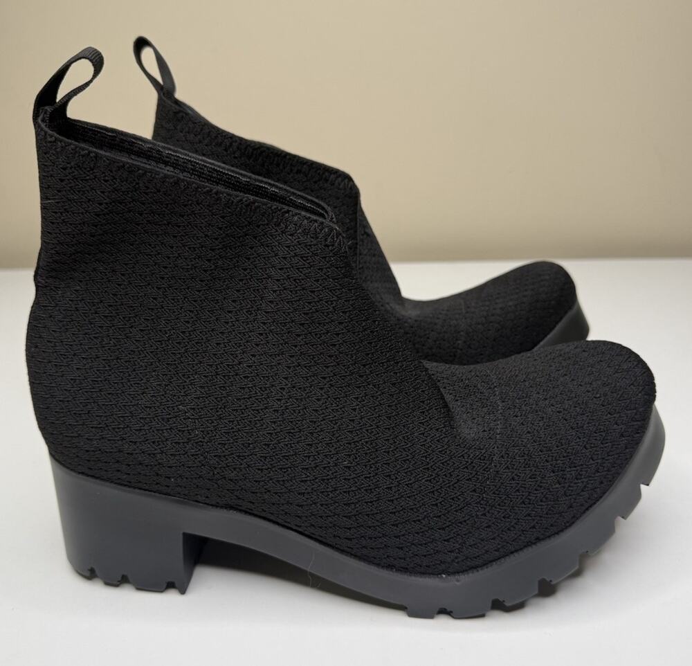 Charleston Shoe Co. Upper Monterey Boot Womens 10 Black Stretch Knit Chunky Sole